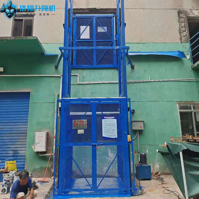 Single Pallet Mezzanine Floor Industrial Goods Lift 50T For Warehouse Logistics