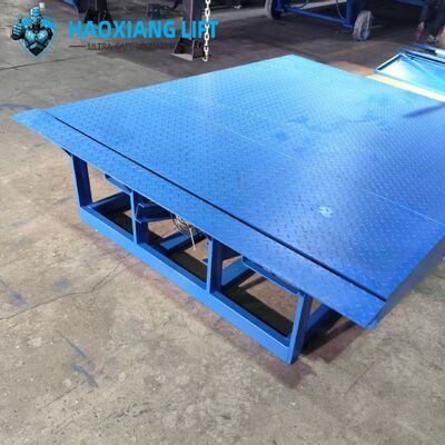 Heavy-Duty Hydraulic Dock Leveler – High-Strength Steel for Smooth Warehousing Cargo Handling
