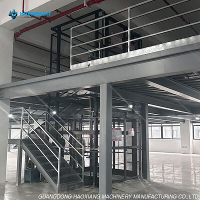 Goede prijs. 1800kg Verticale Goederenplatformlift Poedergecoat Staal Voor Goederenheffen online