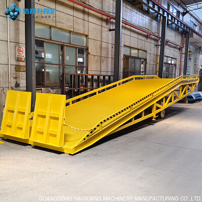 良い価格 10000KG Mobile Dock Ramp Container Loading Platform with Hydraulic System オンライン