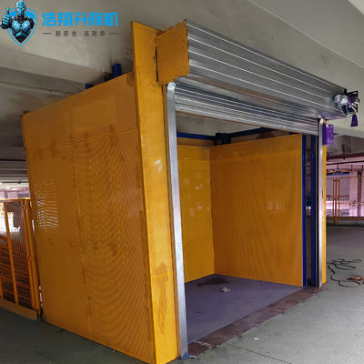 Two Story Industrial Goods Lift For Warehouse Profrated Metal Protective Net Custom