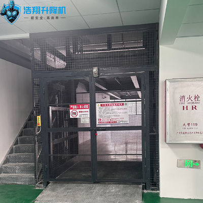 Indoor Vertical Mezzanine Material Lifts 3Ton 5M For Stairs Goods Customized