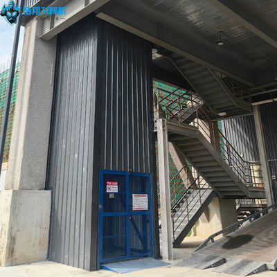 Outdoor Vertical Freight Platform Lift Hydraulic Guide Rail For Transporting Cargo Goods