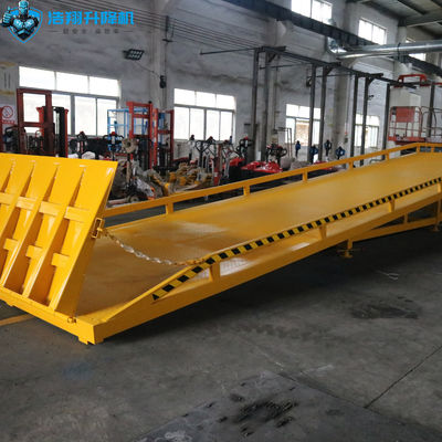 1.2m-1.68m Hydraulic Portable Unloading Dock Truck Ramp for Warehouse