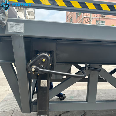 Hydraulic Ramp Heavy Duty Truck Loading Ramp Container Loading Dock Ramp Slope for 10 Ton