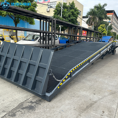 Manual Dock Ramp Works With Forklifts Adjustable Height Diamond Plate Resists Slips