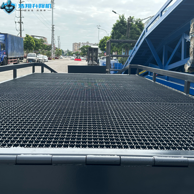 Manual Dock Ramp Works With Forklifts Adjustable Height Diamond Plate Resists Slips