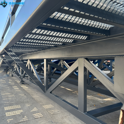 Manual Dock Ramp Forklift Auxiliary Adjustable Height Diamond Surface Resists Slips Enables One Person