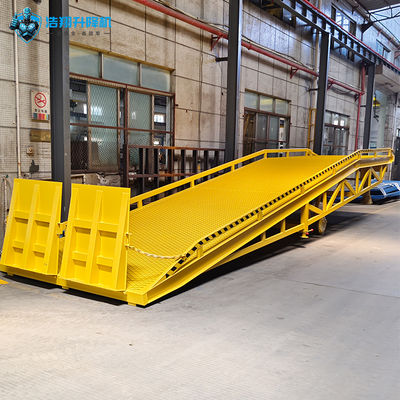 10000KG Mobile Dock Ramp Container Loading Platform with Hydraulic System