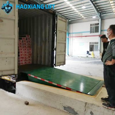Safe Operation 10 Tons Fixed Stationary Dock Leveler Platform - High Load & Stable Performance