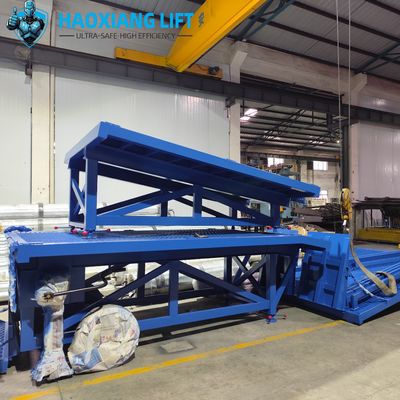 15T Heavy Duty Hydraulic Mobile Dock Ramp Segmented - Forklift-Specific Anti-Slip Diamond Surface
