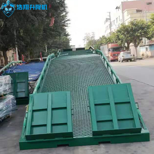 Dm175 Loading Ramp 11ton Truck Portable Loading Dock Ramp Adjustable Container Loading ...