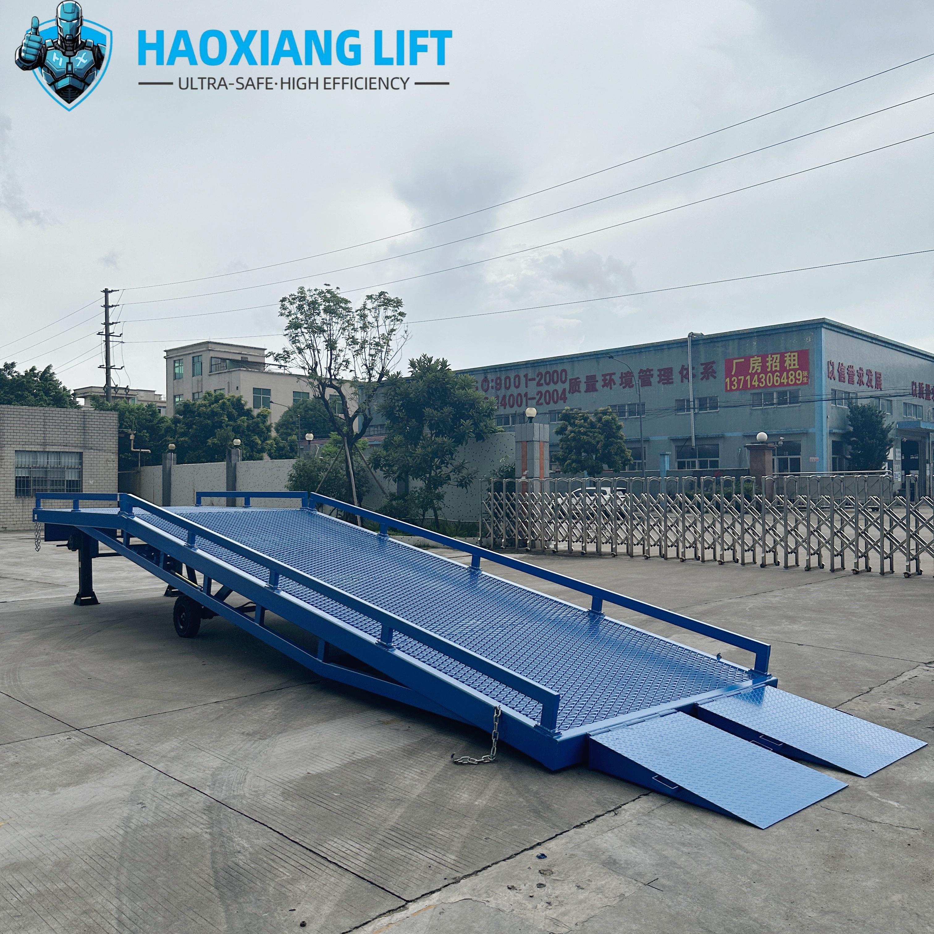 Tanker Unloading Ramp Hydraulic Dock Ramp for Container Unloading - 10-20 Ton Capacity