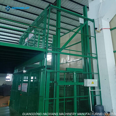 Good price Telescoping Hydraulic Mezzanine Hoist Vertical Cargo Lift Four Post For Home Hotels online