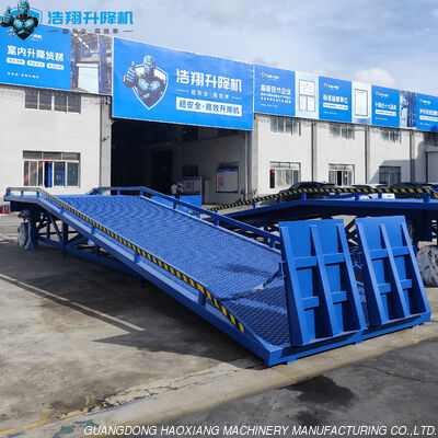 Un buon prezzo. Rampa di carico mobile regolabile per container 10-20t Tavole di sollevamento idrauliche per il carico e lo scarico dei container in linea