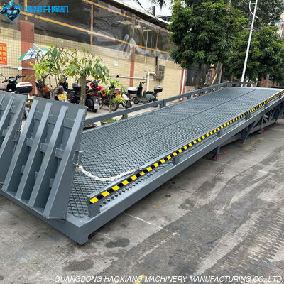 Un bon prix. 10 tonnes de rampe hydraulique personnalisée de quai Nouvelles tables de levage personnalisées de rampe de jardin en ligne