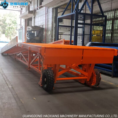 Un buen precio. Rampa móvil de muelle para carga y descarga de contenedores de 10 toneladas con carretilla elevadora en línea