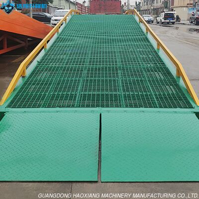 İyi bir fiyat. Fabrika Satışı Yeni 10 Ton Hareketli Yükleme Köprüsü Konteyner Ramp Forklift Depo Hareketli Yükleme Ramp Kamyonu çevrimiçi