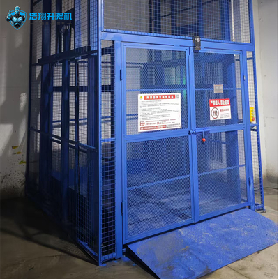 Hydraulic Cargo Lift Heavy Duty Warehouse Lift Platform Customizable Size