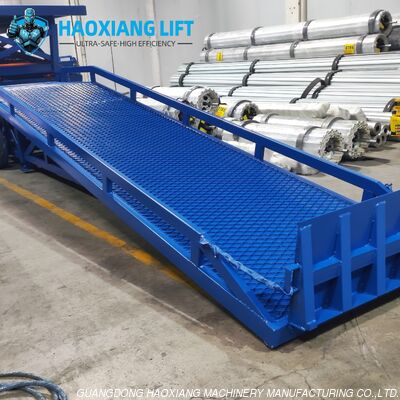 Giá tốt. Heavy Duty Steel Yard Ramp Adjustable Height Dock Loading Ramp 10-15 Tons trực tuyến