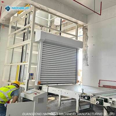 Harga yang bagus Pengangkat Palet Baja Penggerak Rantai Konveyor Vertikal Resiprokal 2000kg on line